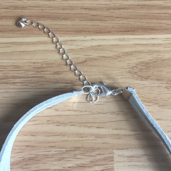 Blue Glass Bead Choker - Picture 3 of 3